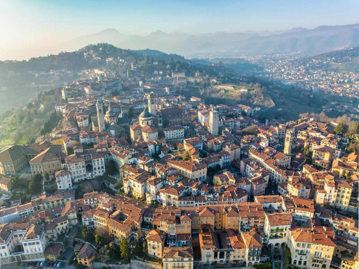 Casa Alberto - Bergamo Centro Exteriör bild